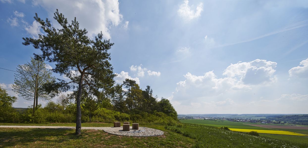 Rast- und Aussichtsplatz bei Rambach